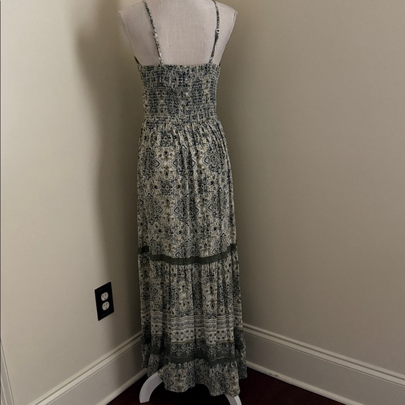New Angie Green and White Patterned Maxi Dress - Picture 12 of 16